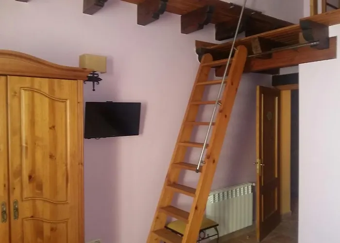 Estela De Barros 3* 로스코랄레스데부엘나